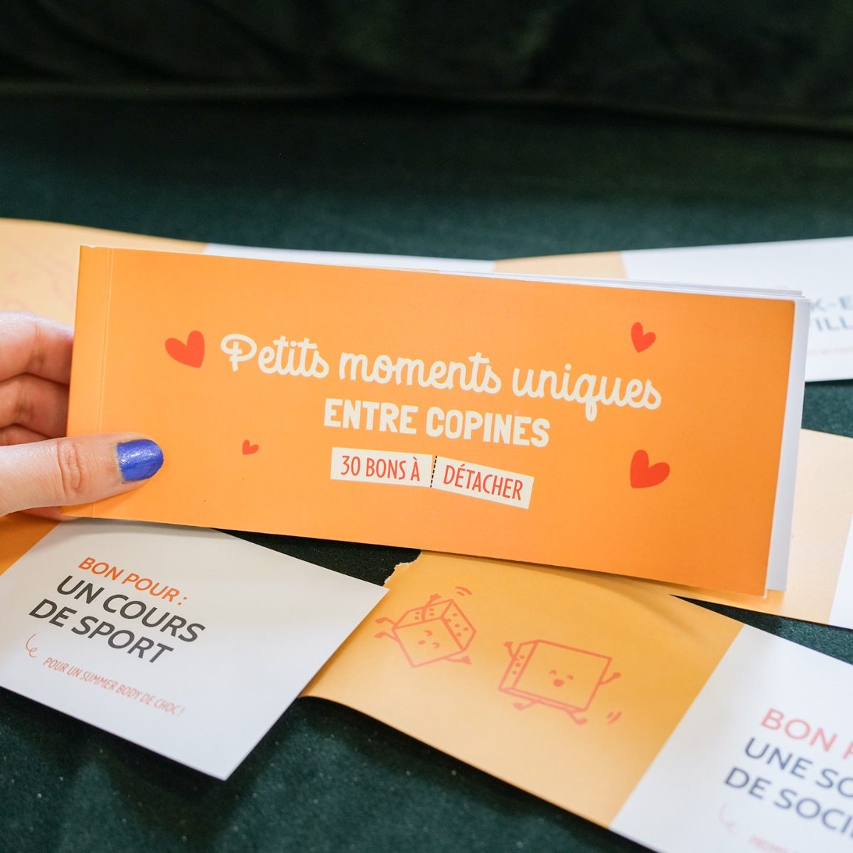 Le ch&eacute;quier des copines